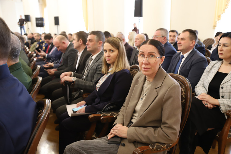 В Туле вручили государственные и региональные награды.