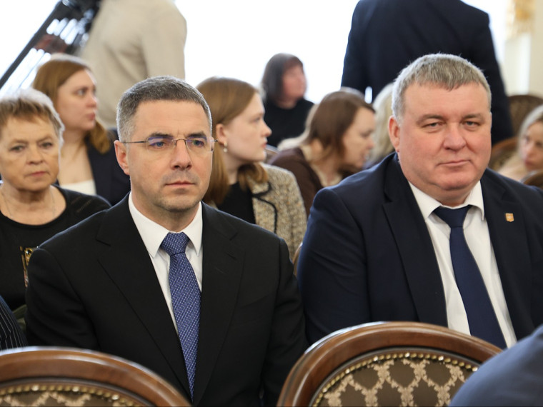 В Туле вручили государственные, ведомственные и региональные награды.
