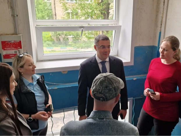 Алексей Эрк принял участие в приемке работ по проекту «Наш город».