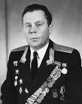 Кулёв Василий Яковлевич (умер в 2001 г.).